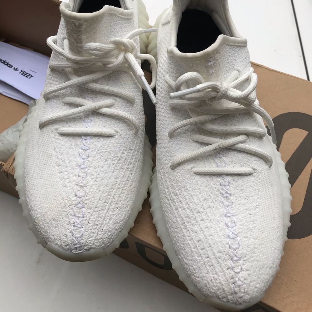 YEEZY 350 V2 Cream